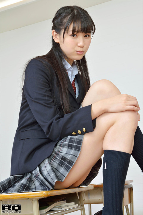 柠檬酱 | 绅士福利站 日本学生校服美女荒井つかさ教室清纯可爱写真 性感写真  