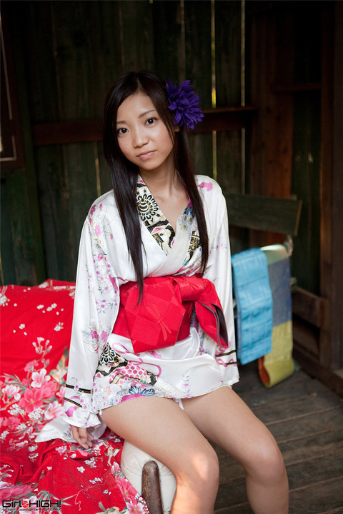 柠檬酱 | 绅士福利站 日本少女西浜ふうか性感和服写真图片 性感写真 